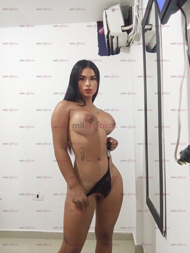 FOTOS DE HERMOSA TRANS RECIÉN LLEGADA A TU CIUDAD DISPUESTA A TOMARME TODA ESA LECHE