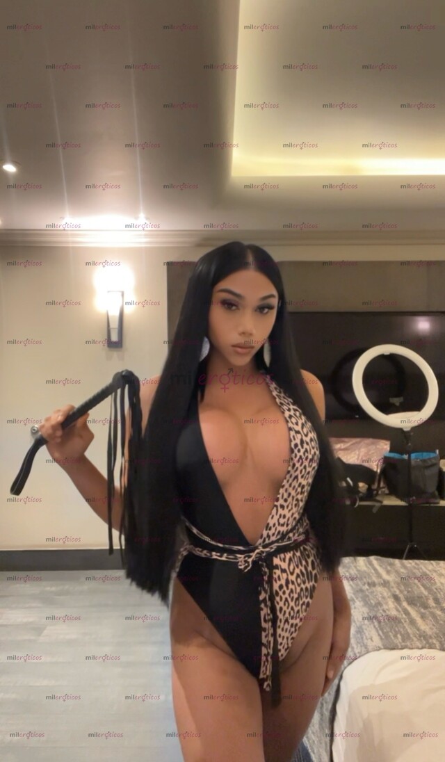 FOTOS DE NEGRA ARDIENTE Y MUY CALIENTE A TUS PIES PAPI VEN Y AS REALIDAD TUS FANTACIAS