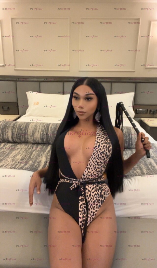 FOTOS DE NEGRA ARDIENTE Y MUY CALIENTE A TUS PIES PAPI VEN Y AS REALIDAD TUS FANTACIAS