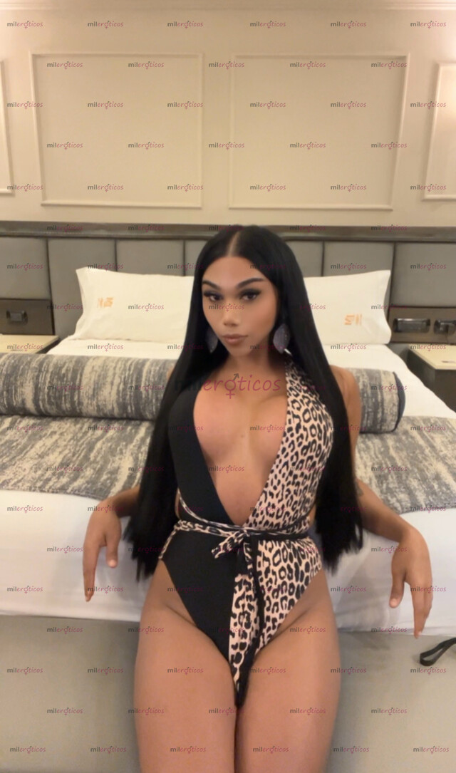 FOTOS DE NEGRA ARDIENTE Y MUY CALIENTE A TUS PIES PAPI VEN Y AS REALIDAD TUS FANTACIAS