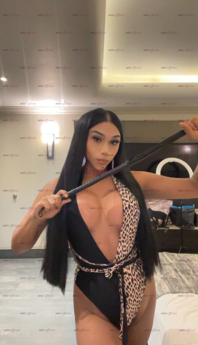 FOTOS DE NEGRA ARDIENTE Y MUY CALIENTE A TUS PIES PAPI VEN Y AS REALIDAD TUS FANTACIAS