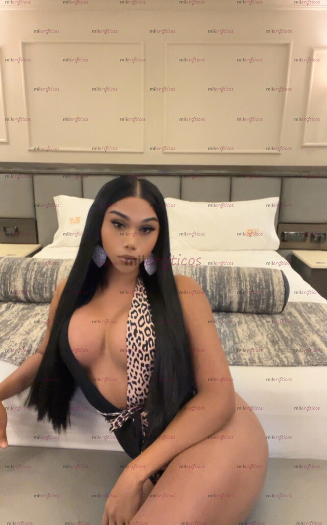 FOTOS DE NEGRA ARDIENTE Y MUY CALIENTE A TUS PIES PAPI VEN Y AS REALIDAD TUS FANTACIAS