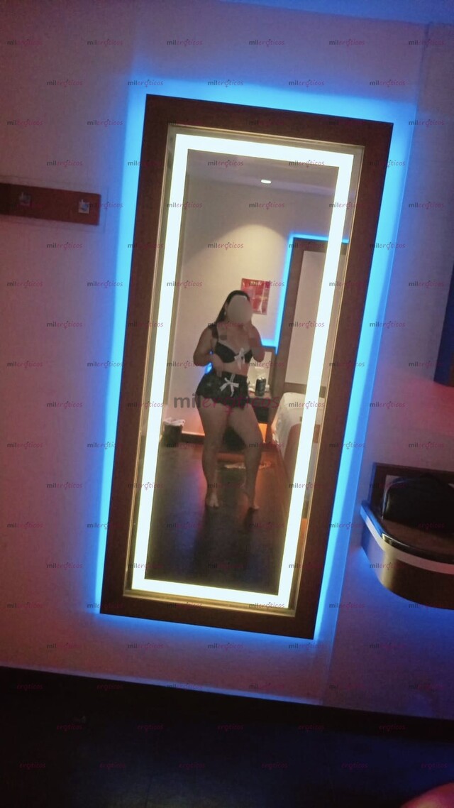 FOTOS DE SOY UNA CHICA MUY SEXY Y CON UNA MENTE MUY FANTASIOSA.