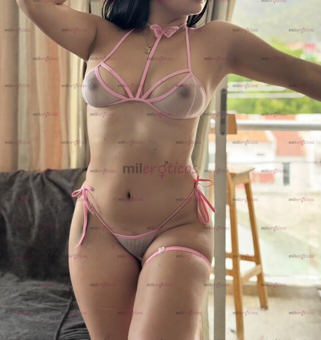 FOTOS DE AMOR YA DISPONIBLE DAVIANNA FULL MAMADA NATURAL Y RICOS BESOS EN RODADERO