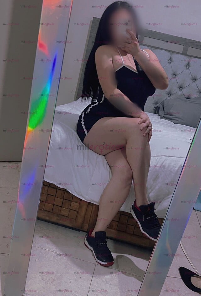 FOTOS DE CON UNOS BUENOS SENTONES TE SACO TODA TU LECHITA BB.