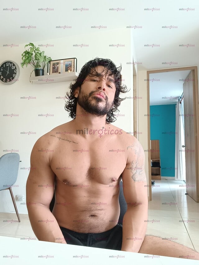FOTOS DE SANTINO SXNTINX PASIVO CERDO Y BIEN AGUANTADO