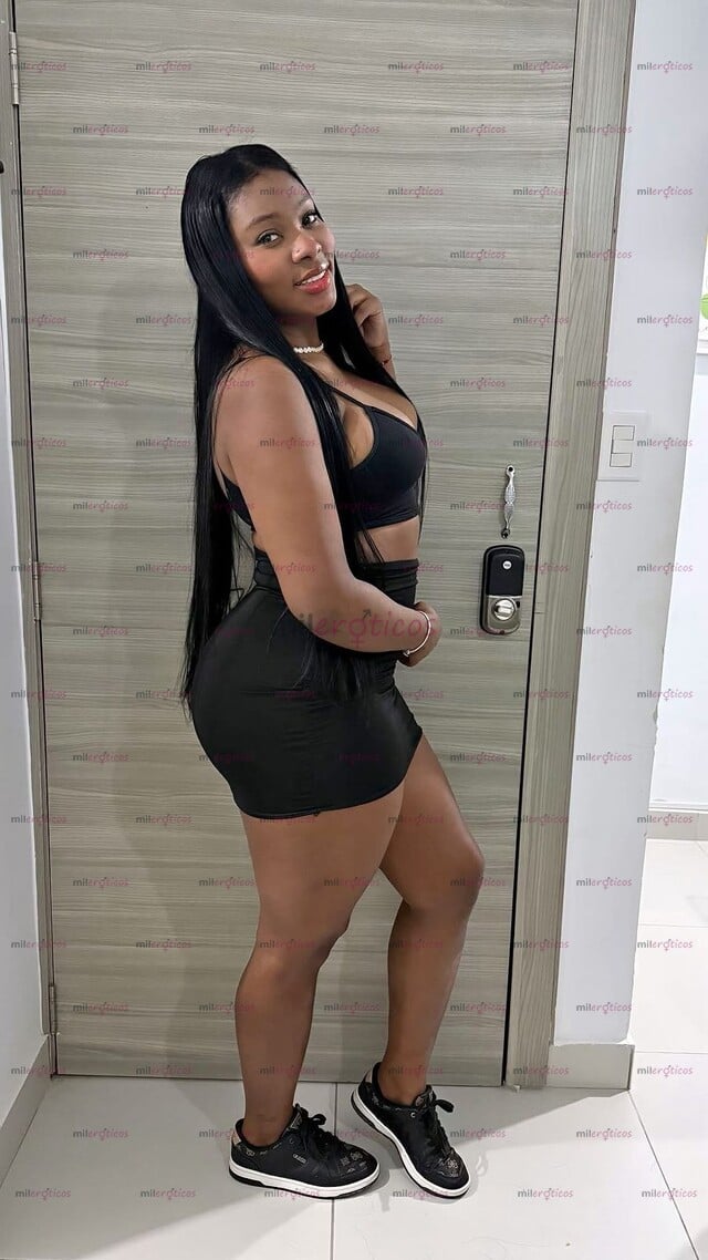 FOTOS DE POR PRIMERA VEZ HERMOSA PAISA CHOCOLATOSA CULONA FULL ORAL