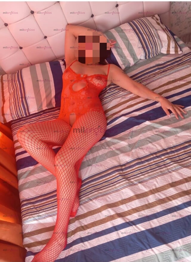FOTOS DE SOFIA BLANCA BAJITA NUEVA EN ESTE MUNDO VEN A CONOCERME