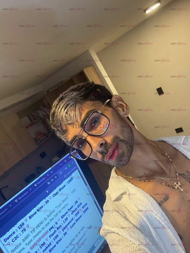 FOTOS DE SOY CHRISTHIAN LENNON, 23CM FLACO DE ORO
