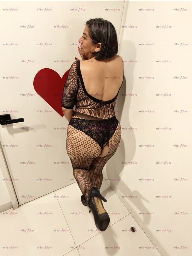 FOTOS DE SOY KAROL HERMOSA MADURA CON BUEN CUERPO MUY NALGONA Y CHAPARRITA, LIMPIA Y COMP