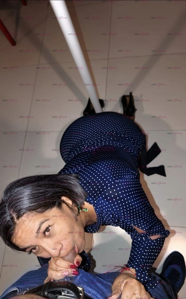 FOTOS DE MADURA SENSUAL CULONA Y MUY COMPLACIENTE. ORAL AL NATURAL Y SEXO RICO