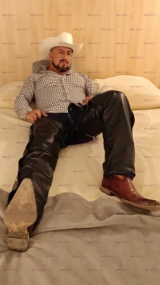 FOTOS DE MACHO VERACRUZANO, MORBOSO Y CALIENTE PARA LLEVARTE HASTA EL ORGASMO