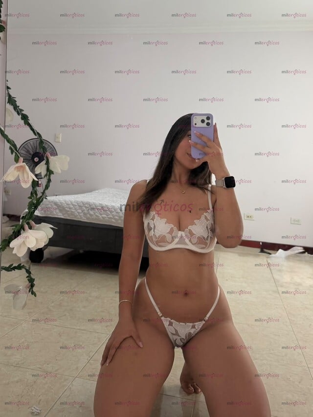 FOTOS DE MICHELLE, UNIVERSITARIA, COQUETA Y DIVERTIDA