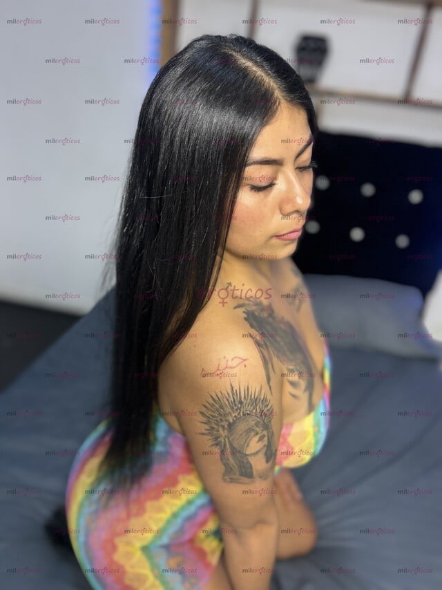 FOTOS DE SOY LINA, CORAZÓN, UNA CHICA DE 21 AÑOS, CABELLO NEGRO, PIEL MORENA.