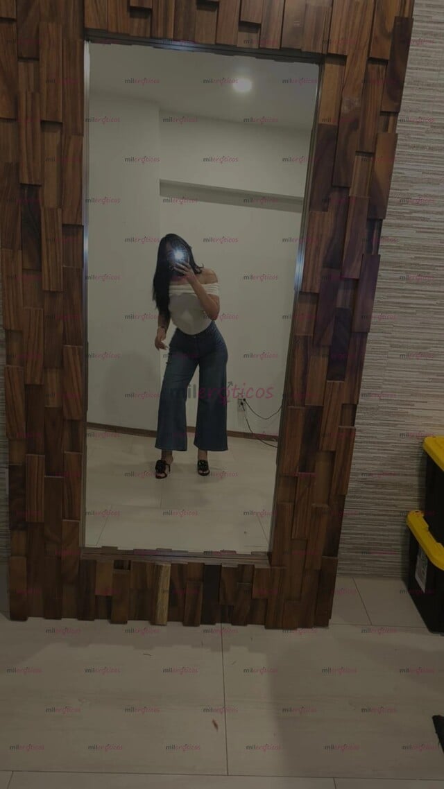 FOTOS DE ALEJANDRA 18 AÑOS LISTA PARA COMERME TODA TU LECHITA