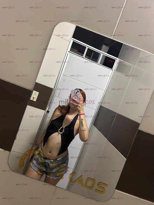FOTOS DE VIOLETA, CHICA DELGADA CACHONDA Y ARRECHITA
