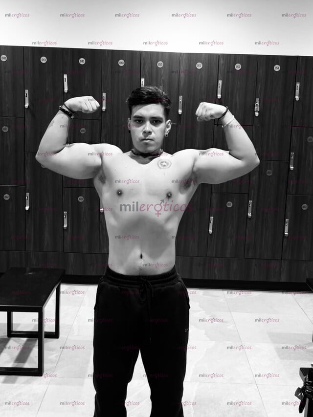 FOTOS DE CHACAL CALIÉNTE DE GYM MORENO MAMADO CON BUENA VERGA TALADRA CULOS