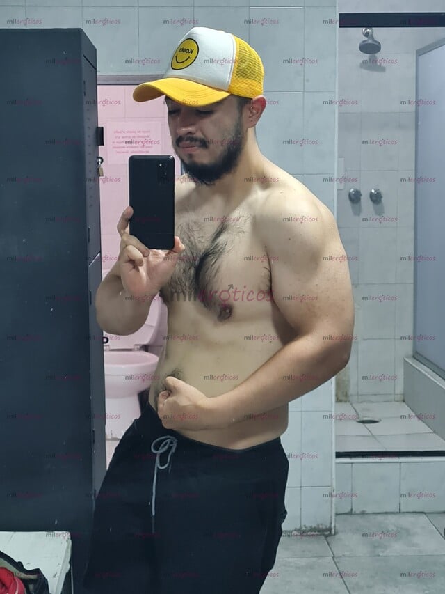FOTOS DE VATO ACTIVO VARONIL VERGON 20CMS GRUESOS GUAPO ATRACTIVO VELLUDO
