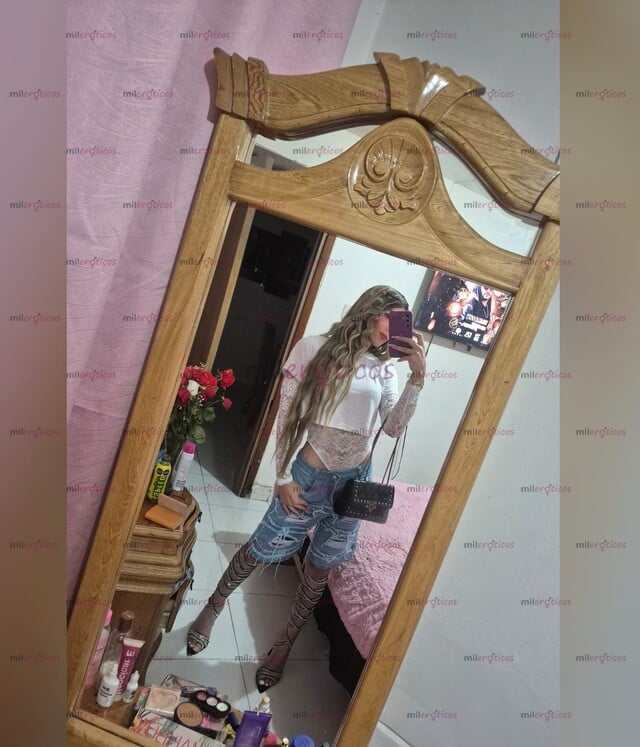 FOTOS DE VERONIKA LO MÁS TOP EN ATENCIÓN & HIGIENE TRATO DE NOVIOS SÚPER DESCOMPLICADA