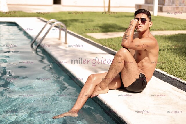 FOTOS DE ACTOR PORNO PROFESIONAL Y CREADOR DE CONTENIDO EXCLUSIVO