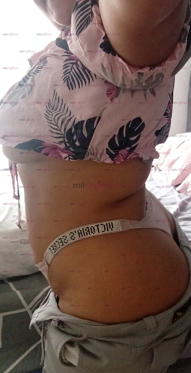 FOTOS DE TE LO LUBRICO AL 100% CON MI BOCA Y SI LE ECHAMOS LECHERITA? ANIMATE Y VEN