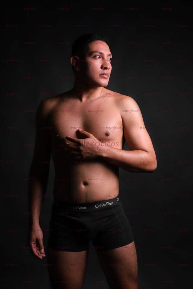 FOTOS DE JOVEN PAISA COMPLACIENTE POR POCOS DIAS, ACOMPAÑANTE PARA CABALLEROS