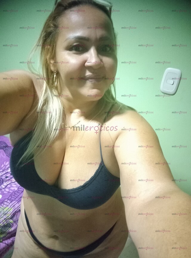 FOTOS DE MONA RICA ARDIENTE COMPLACIENTE CON LA TOTANA SABROSA Y APRETADIENTE