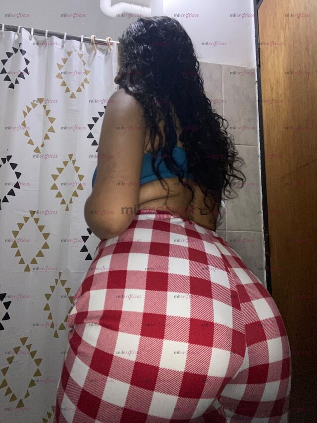 FOTOS DE CHICA HERMOSA NATURAL CULONA Y TETONA PARA COMPLACERTE