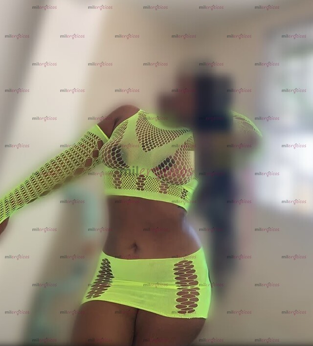 FOTOS DE HERMOSA MORENA VIP DISPONIBLE DE TU CIUDAD DE 20 AÑITOS
