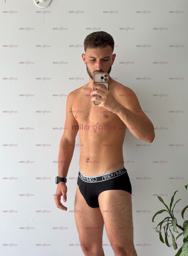 FOTOS DE JOVEN PAISA VERGON CON 22 CM DISPUESTO A COMPLACERTE