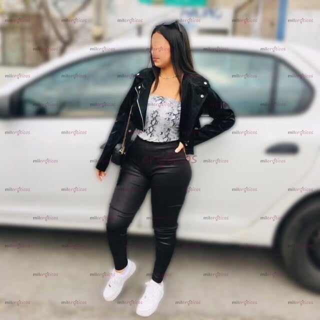 FOTOS DE DÉJATE LLEVAR POR MI CUERPO, CINTURA PEQUEÑA Y UN CULOTE