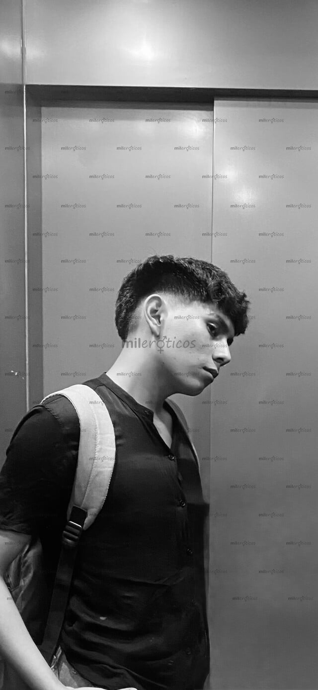 FOTOS DE BABY JOSSS NIÑO DE 19 AÑOS CHAVO NALGON SUMISO