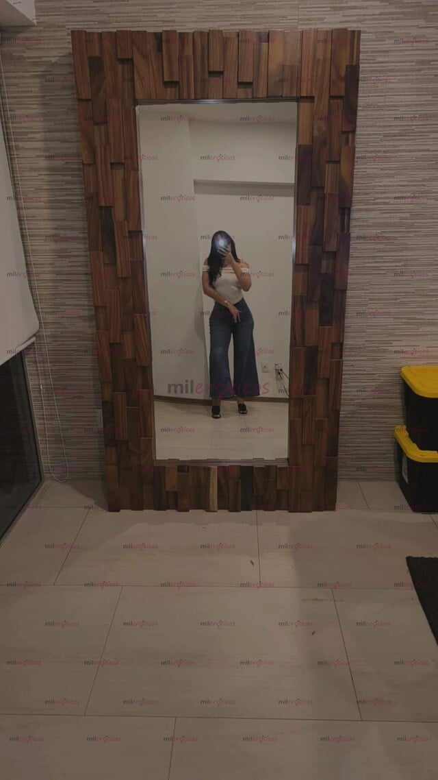 FOTOS DE ALEJANDRA 18 AÑOS LISTA PARA COMERME TODA TU LECHITA
