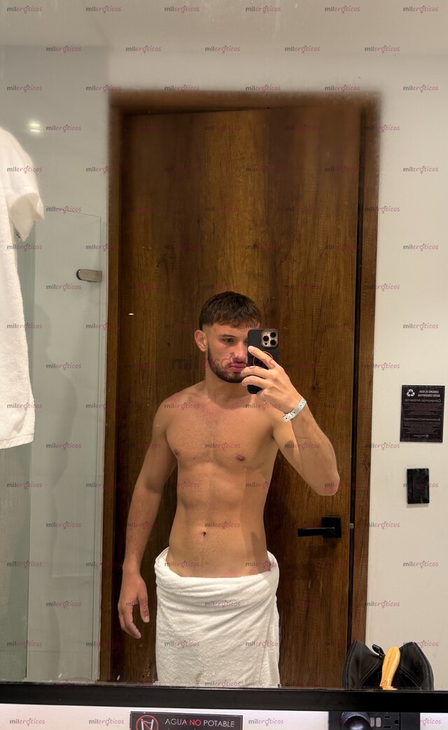 FOTOS DE JOVEN PAISA VERGON CON 22 CM DISPUESTO A COMPLACERTE