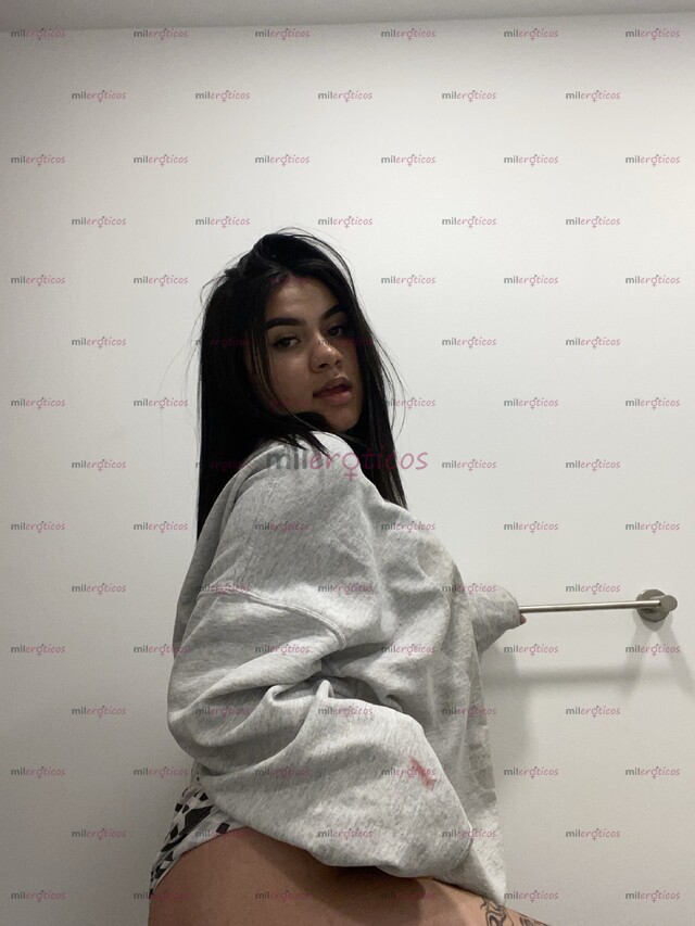 FOTOS DE HERMOSAS JOVENCITAS CON GANAS DE EXPERIMENTAR PASAR UN RATO DELICIOSO Y AGRADABL