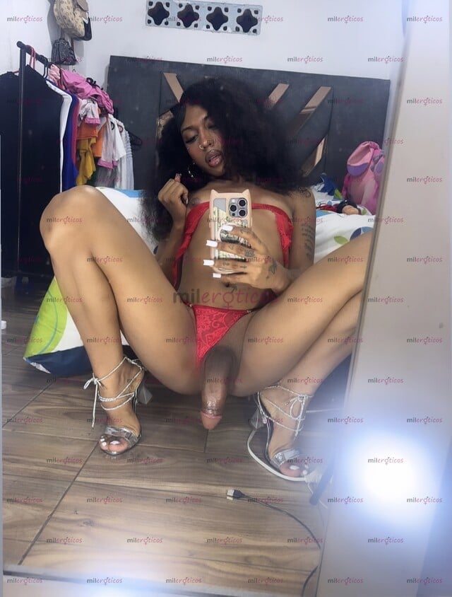 FOTOS DE MORENA FLACA DOTADA 23 CM GRUESA PARTE CULOS