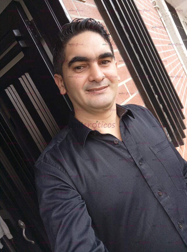 FOTOS DE CABALLERO DE PRESENCIA, TRATO FIRME Y ATENTO. DISCRETO Y CON CARÁCTER.