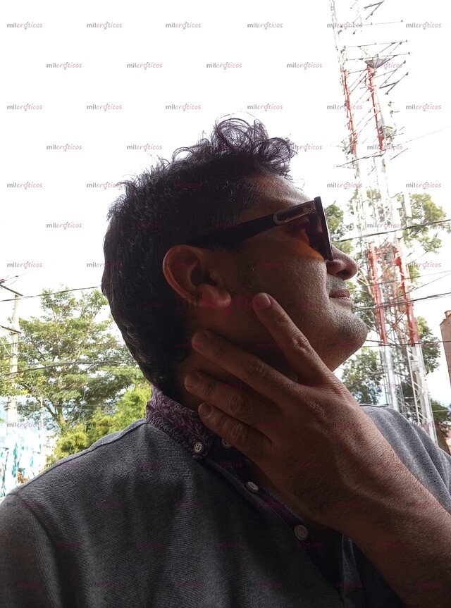 FOTOS DE CABALLERO DE PRESENCIA, TRATO FIRME Y ATENTO. DISCRETO Y CON CARÁCTER.
