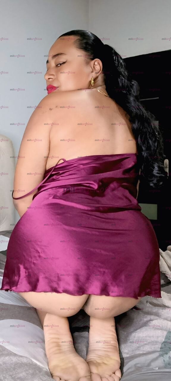 FOTOS DE HIJO TE DESCUBRÍ MIRÁNDOME LAS TETAS ¿QUIERES SENTIRLAS EN TU VERGA DURA?