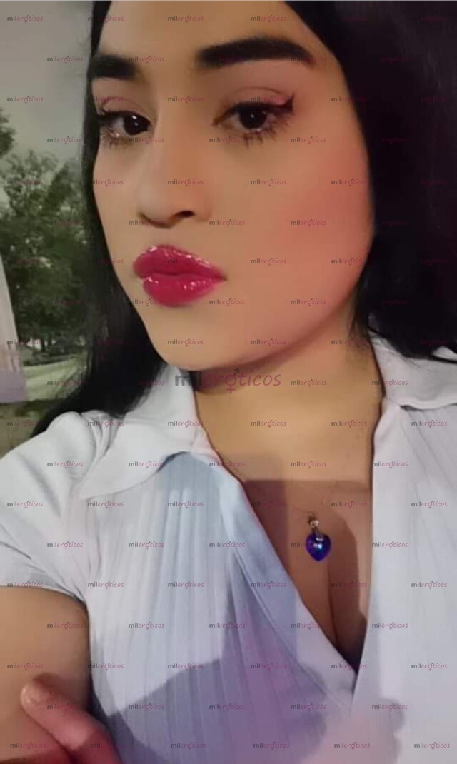FOTOS DE CHICA HOT DISPUESTA A COMPLACER EN TODO PAPI.....