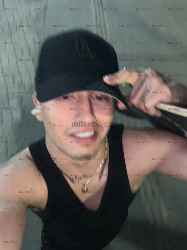 FOTOS DE MORBOSO CALIENTE MACHO 21 AÑOS MASCULINO