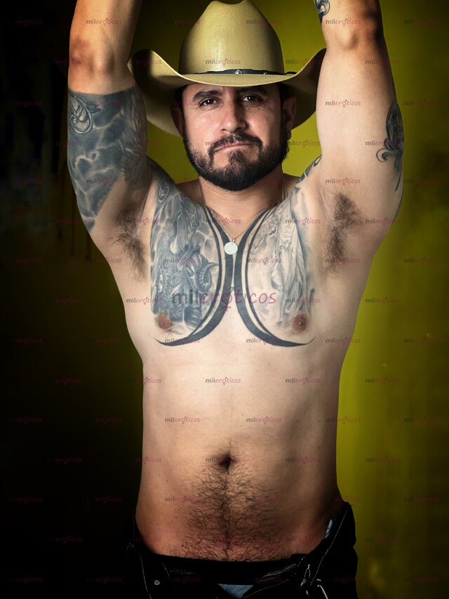 FOTOS DE WEY TATUADO Y SIGUEROLLOS SIN PROBLEMA ABIERTO A PROPUESTAS