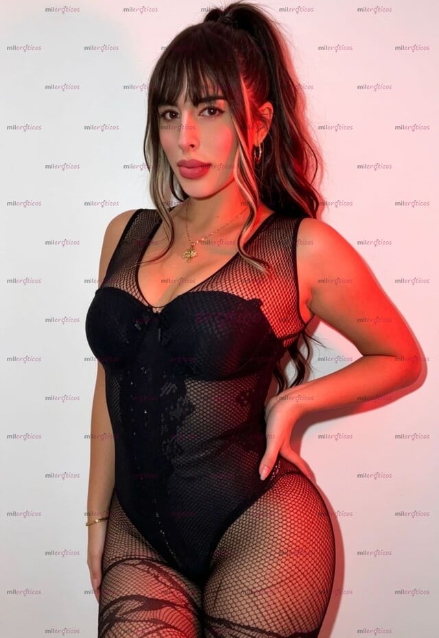 FOTOS DE HERMOSA FEMENINA , CALIENTE BEBE LLÁMAME NO TE ARREPENTIRÁS