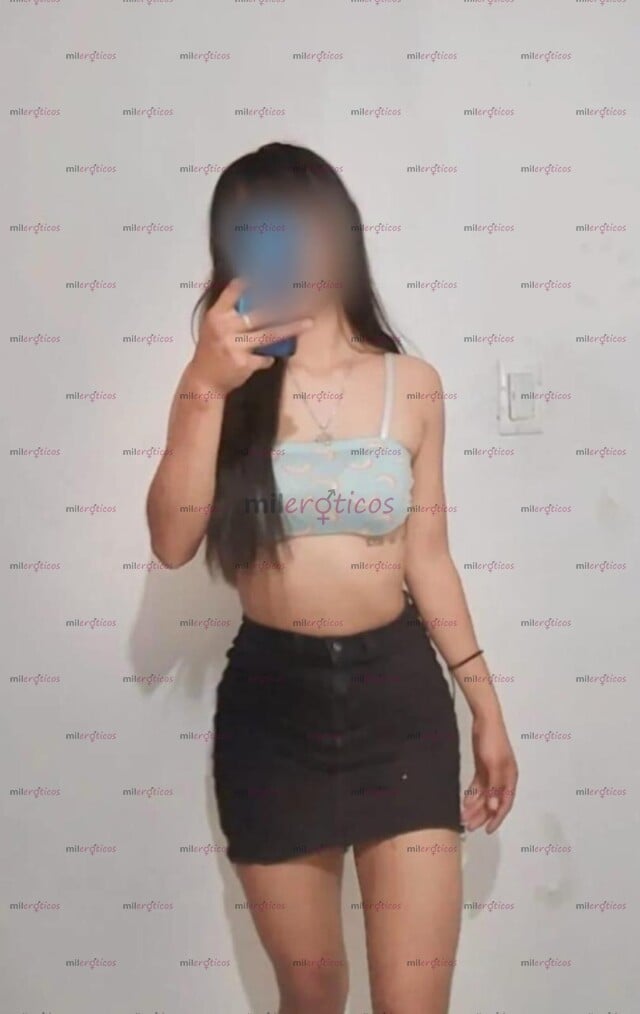 FOTOS DE TU PRINCESITA PUTITA APRETADITA PEZONES ROSADITOS MUY CALIENTE