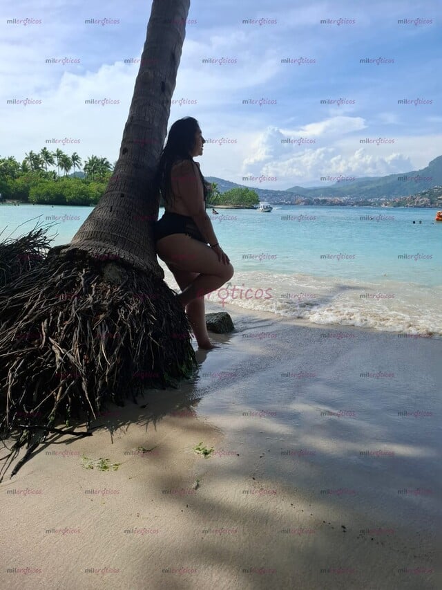 FOTOS DE RENATA RECIEN LLEGADA A TU CIUDAD VINE PARA COMPLACERTE PAPI