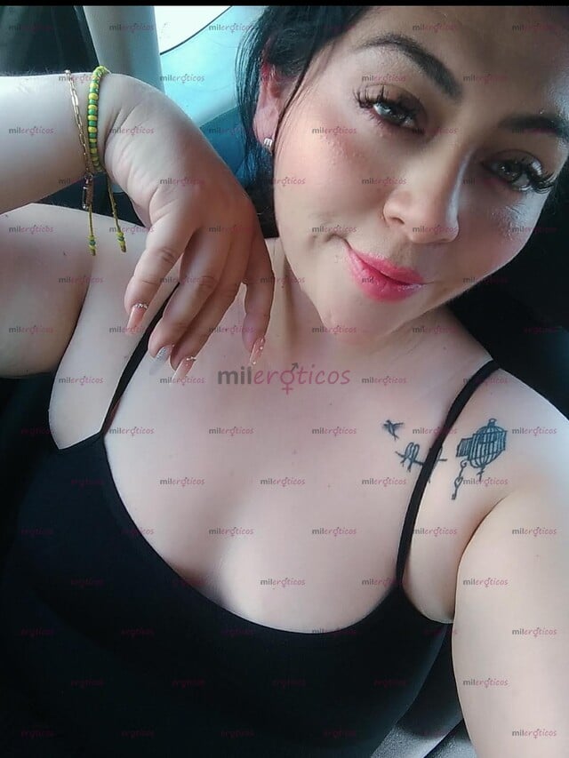 FOTOS DE RENATA RECIEN LLEGADA A TU CIUDAD VINE PARA COMPLACERTE PAPI
