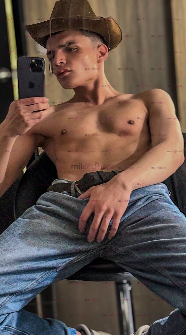 FOTOS DE SERIO ARDIENTE JOVEN UNIVERSITARIO VIP BOGOTA SERVICIOS SCORT