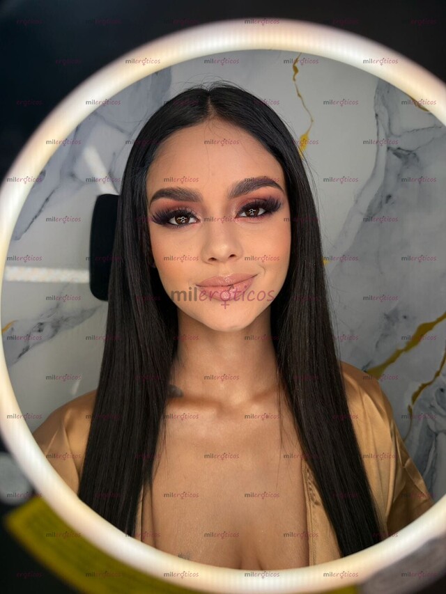FOTOS DE FLACA PELI NEGRA CON UNAS TETAS RICAS SEXI EN PROMO$$90 CON APTO PRIVADO