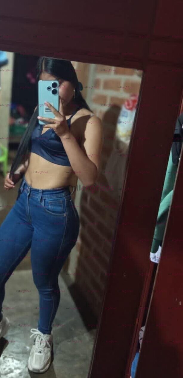 FOTOS DE ME VENGO DELICIOSO VEN Y TE SACO LA LECHE BIEN RICO MI AMOR ESTOY DISPONIBLE