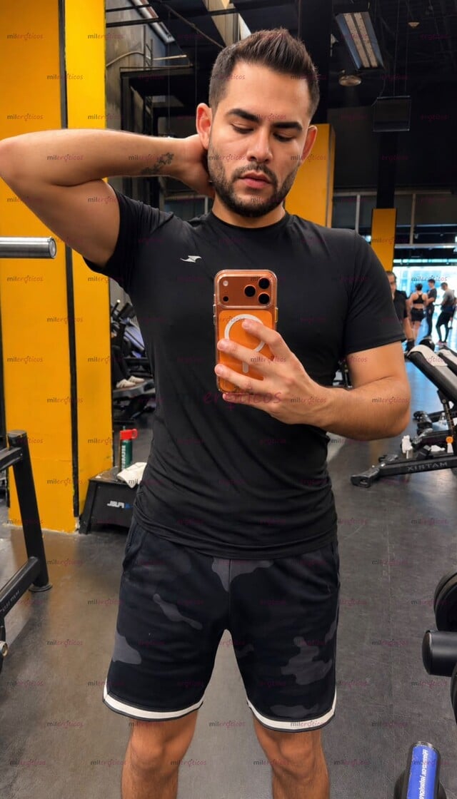 FOTOS DE AS POCOS DIAS ESTAS BUSCANDO UN CHICO GUAPO, JOVEN... CON BUENA VERGA NO DUDES E